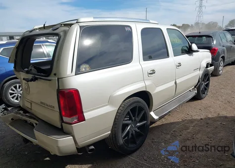 2005 Cadillac Escalade Standard из США, поврежденный, VIN 1GYEK63N25R202622